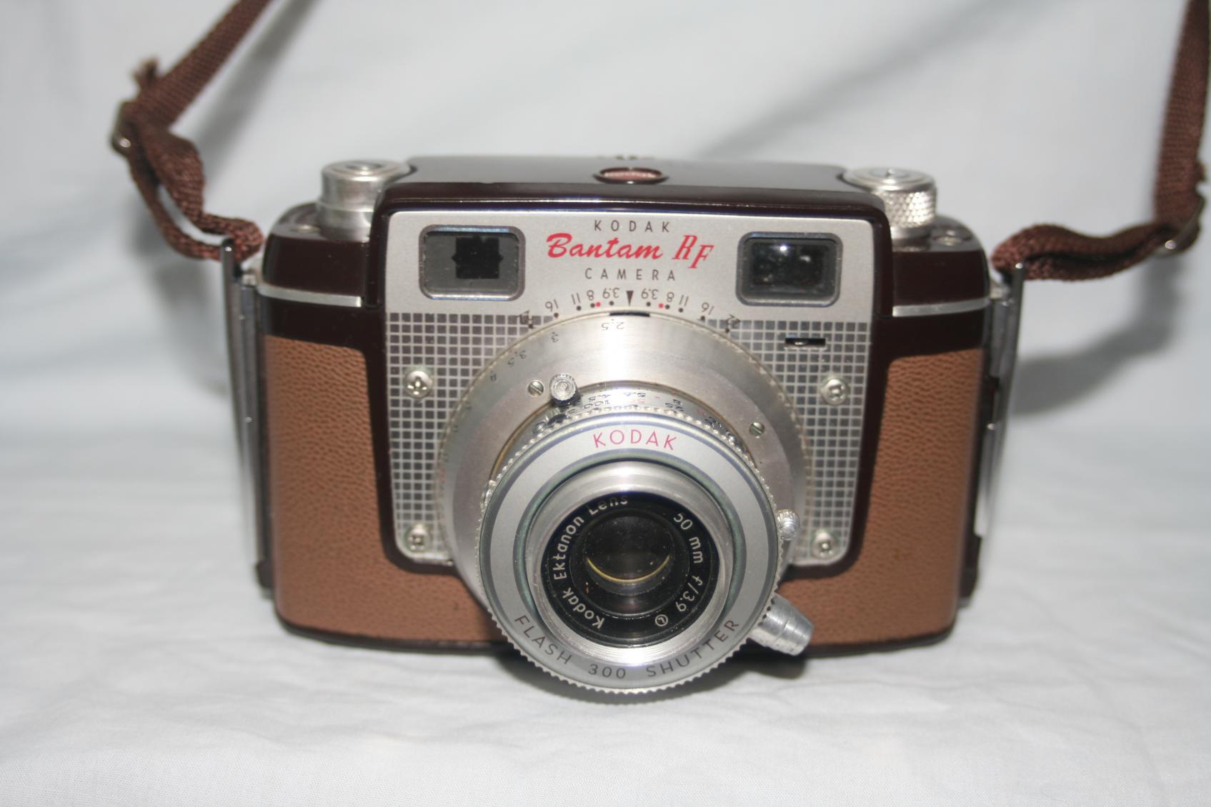 Kodak Bantam RF, wikimedia commons, Terri Monahan.
